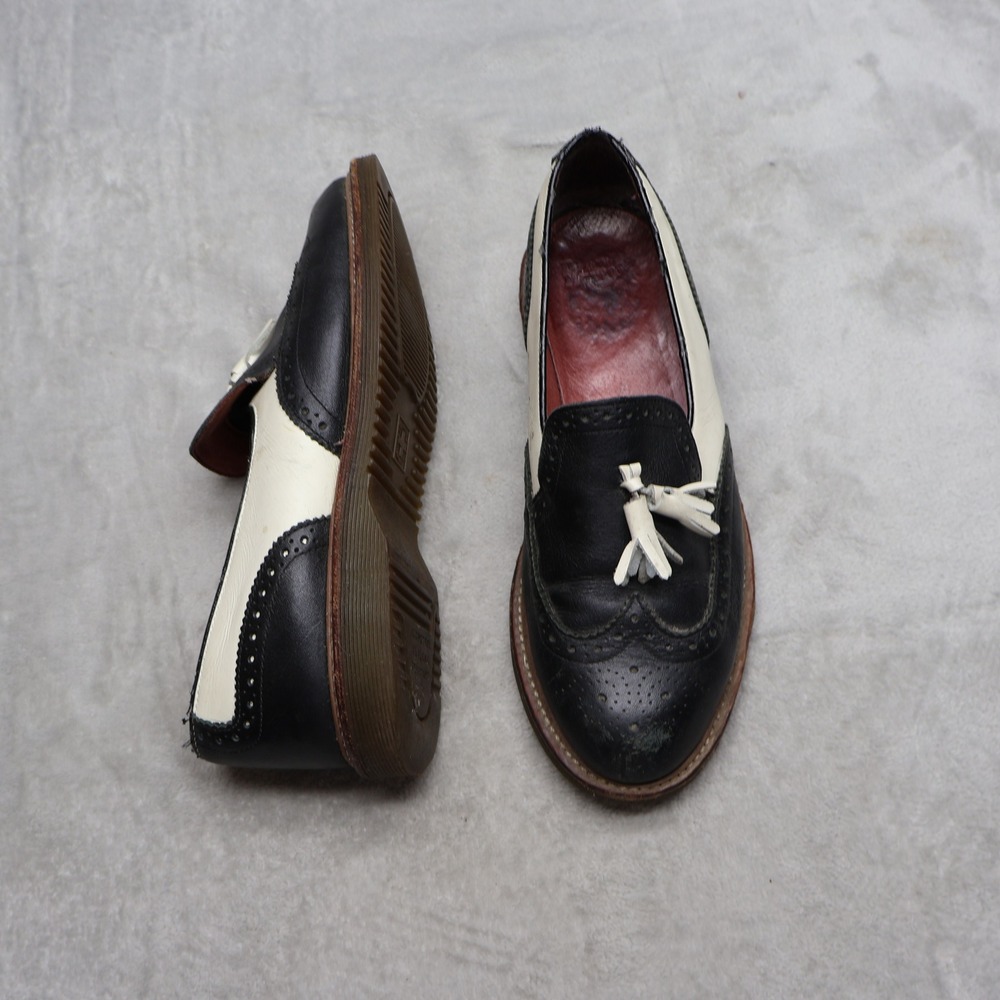Dr. Martens Phyllis Womens 9 Loafers Black Leather Wingtip Tassel Classic Casual